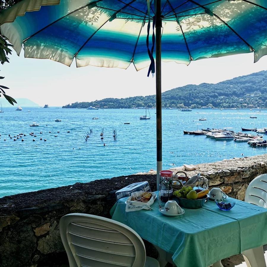 B&B La Palafitta Porto Venere Buitenkant foto