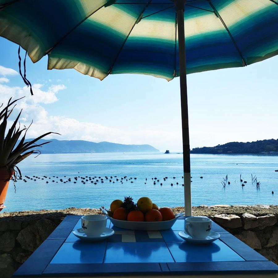 B&B La Palafitta Porto Venere Buitenkant foto