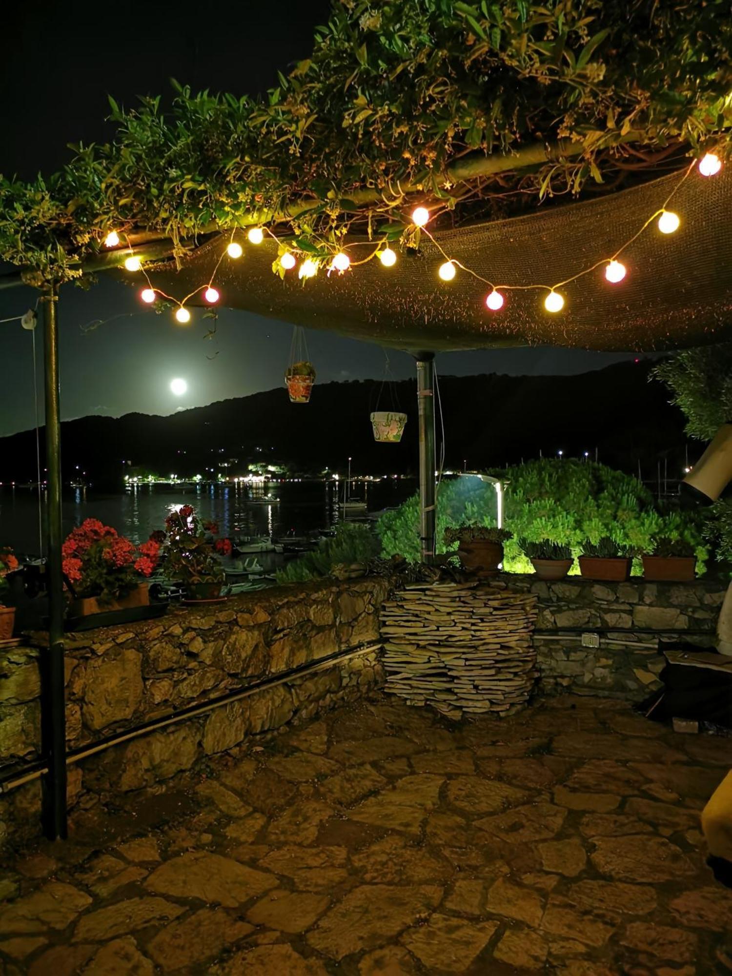 B&B La Palafitta Porto Venere Buitenkant foto