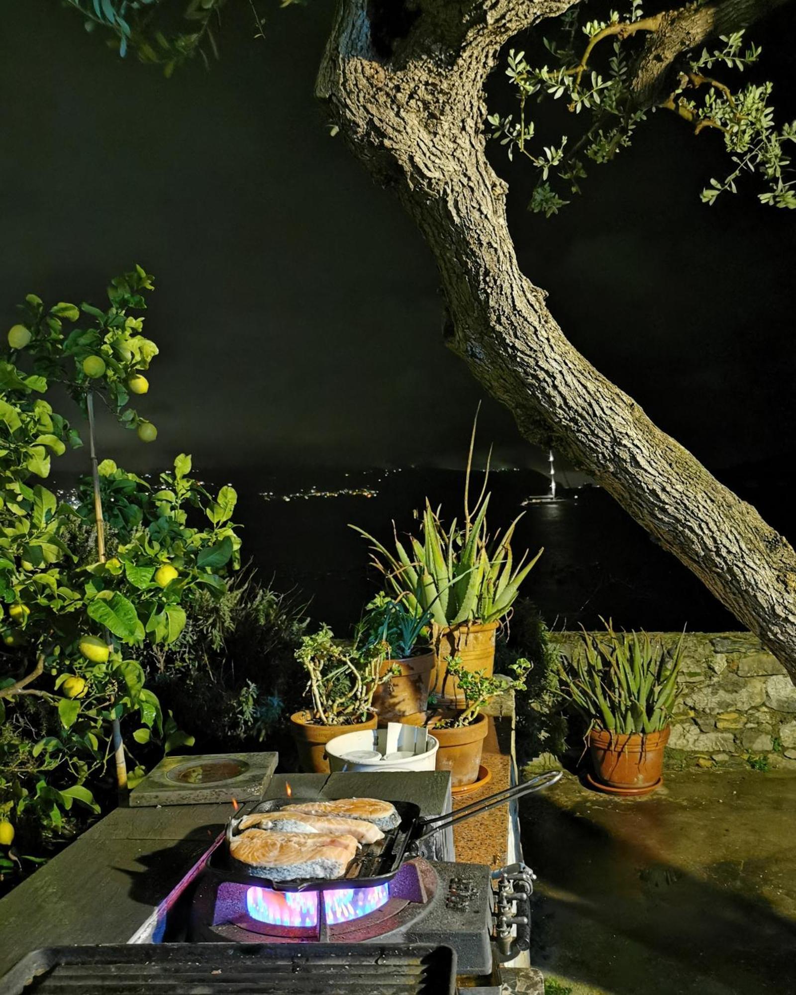 B&B La Palafitta Porto Venere Buitenkant foto